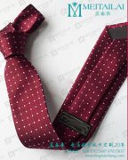 <b>成都领带定制厂解析领带制作过程！</b>